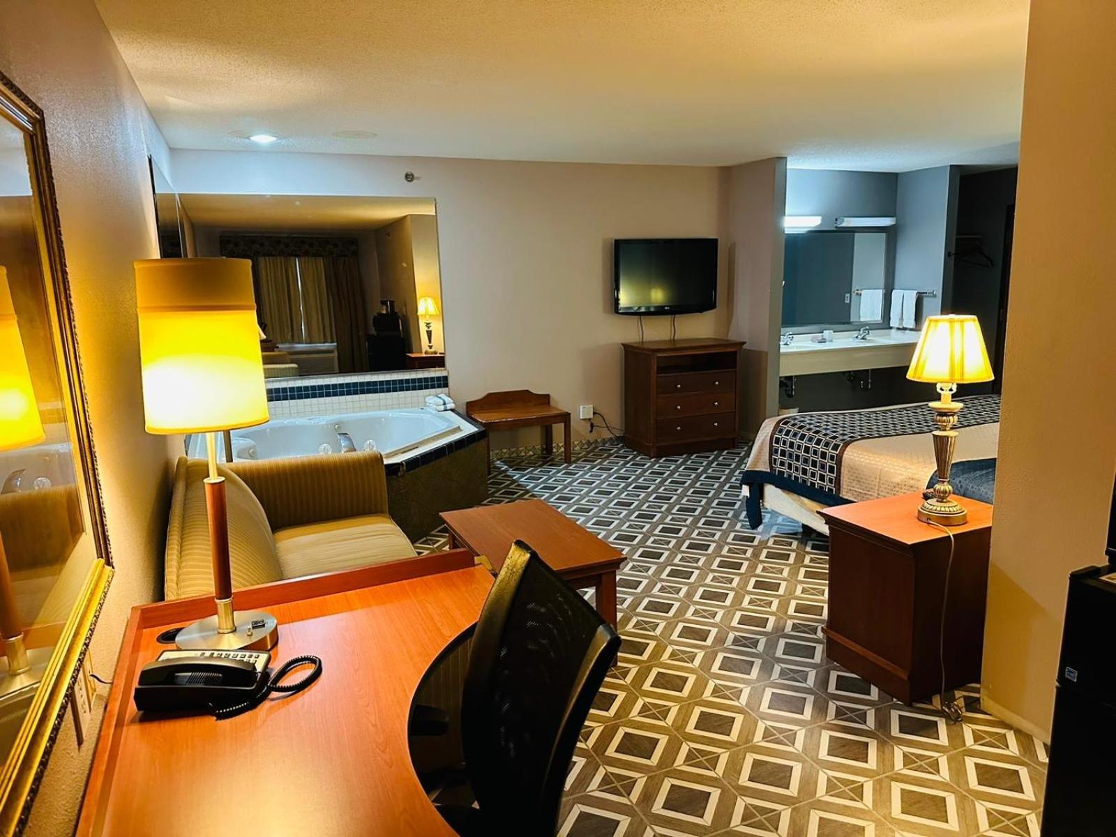 Royal Inn Suites Huntington Exteriör bild